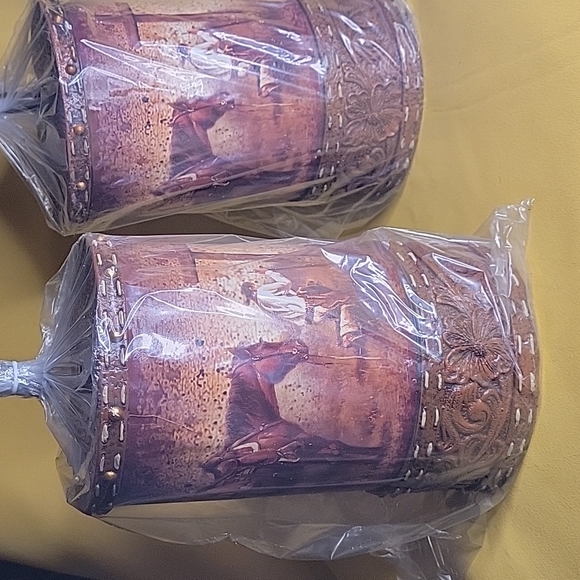 Western Toilet Brush Holder - Picture 1 of 6